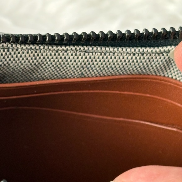 NEW/NWT COACH Quilted Swinger 20 - Metallic Dark Green - Picture 10 of 16